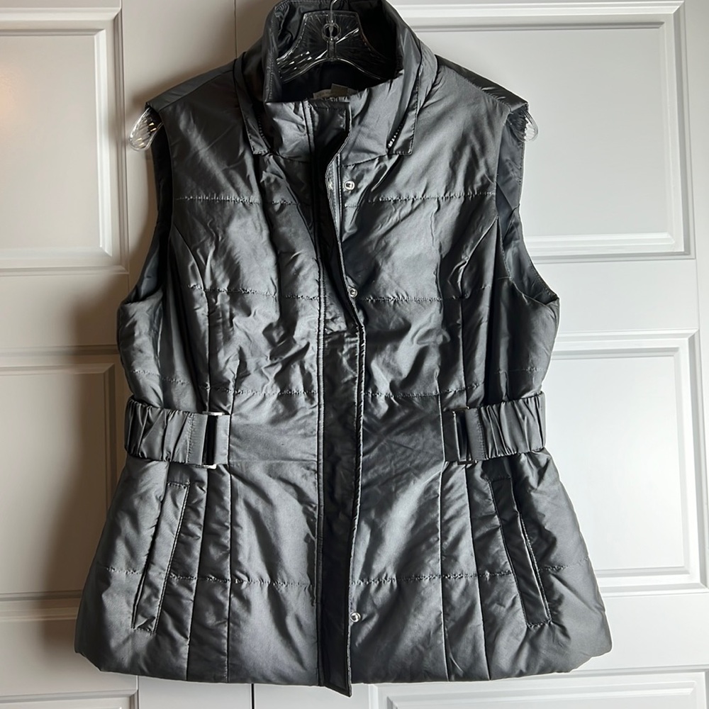 Women New York Company Vest size M